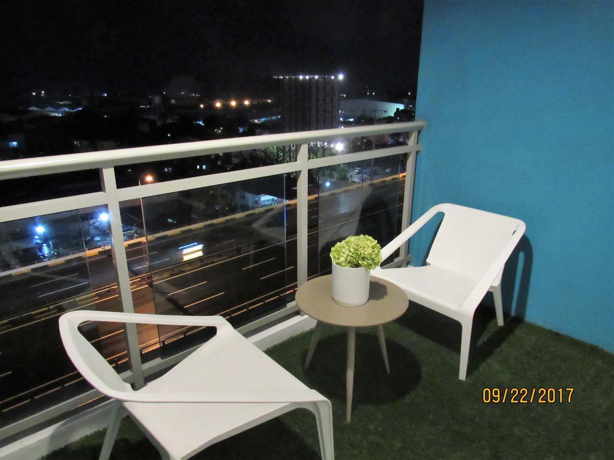Azure Urban Beach Resort Manila By Radlett ภายนอก รูปภาพ