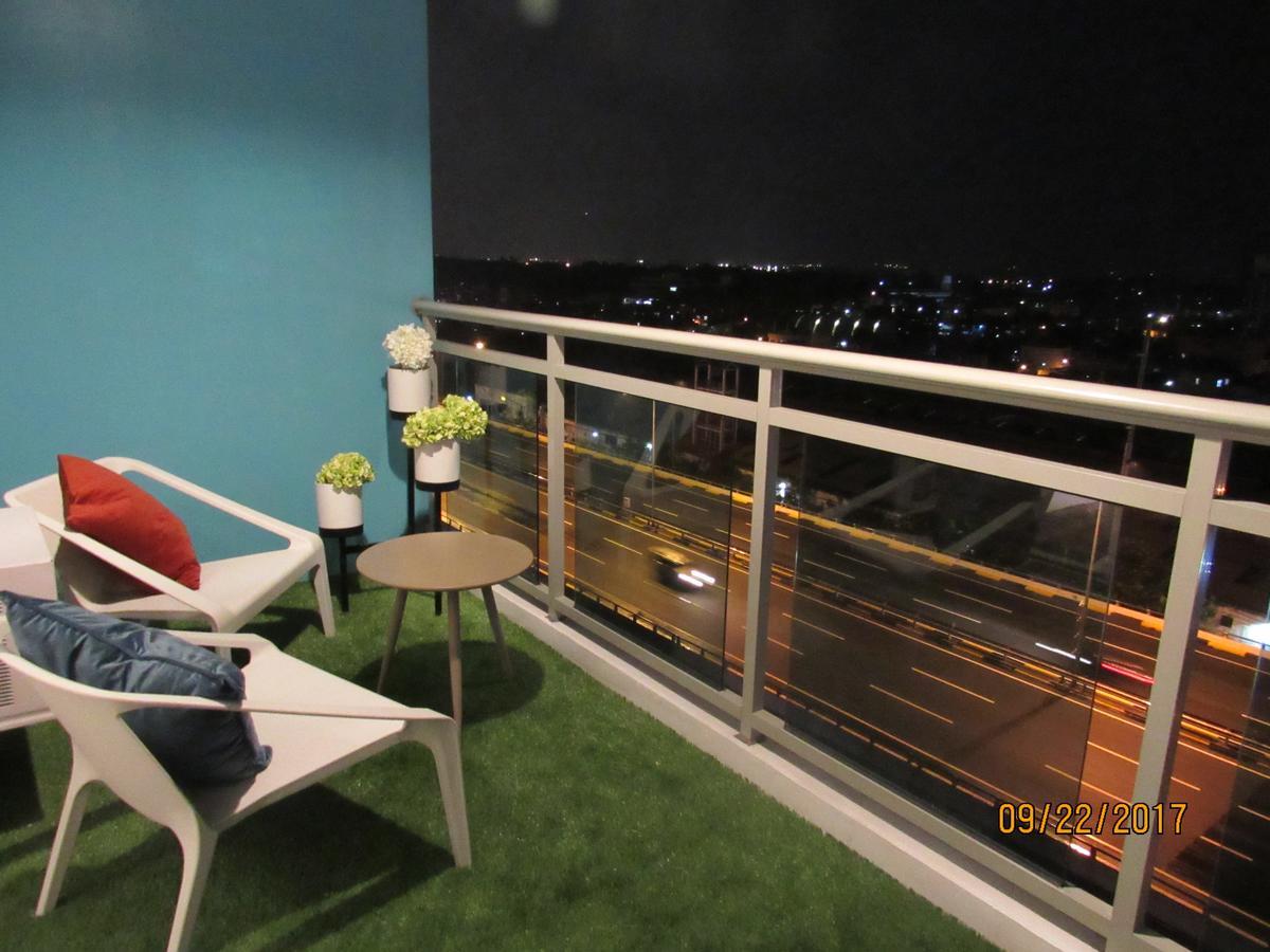 Azure Urban Beach Resort Manila By Radlett ภายนอก รูปภาพ