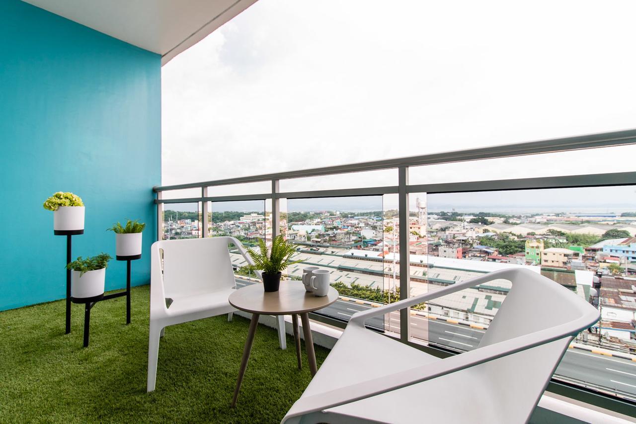 Azure Urban Beach Resort Manila By Radlett ภายนอก รูปภาพ